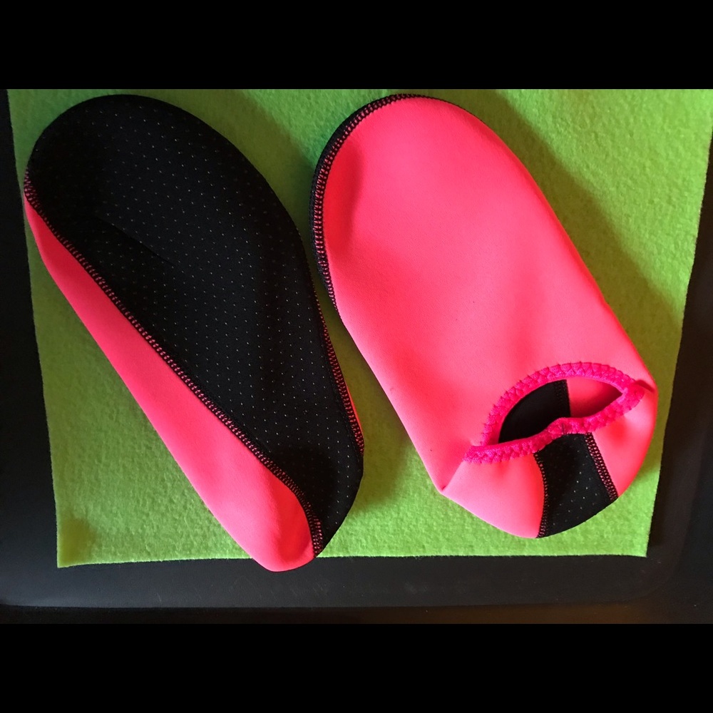 Beach/water/yoga shoes.